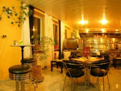 Photo: M&amp;amp;N bar+lounge